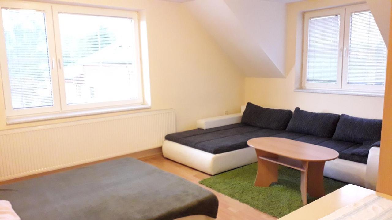 Apartman Stano Liptovský Mikuláš Exteriör bild